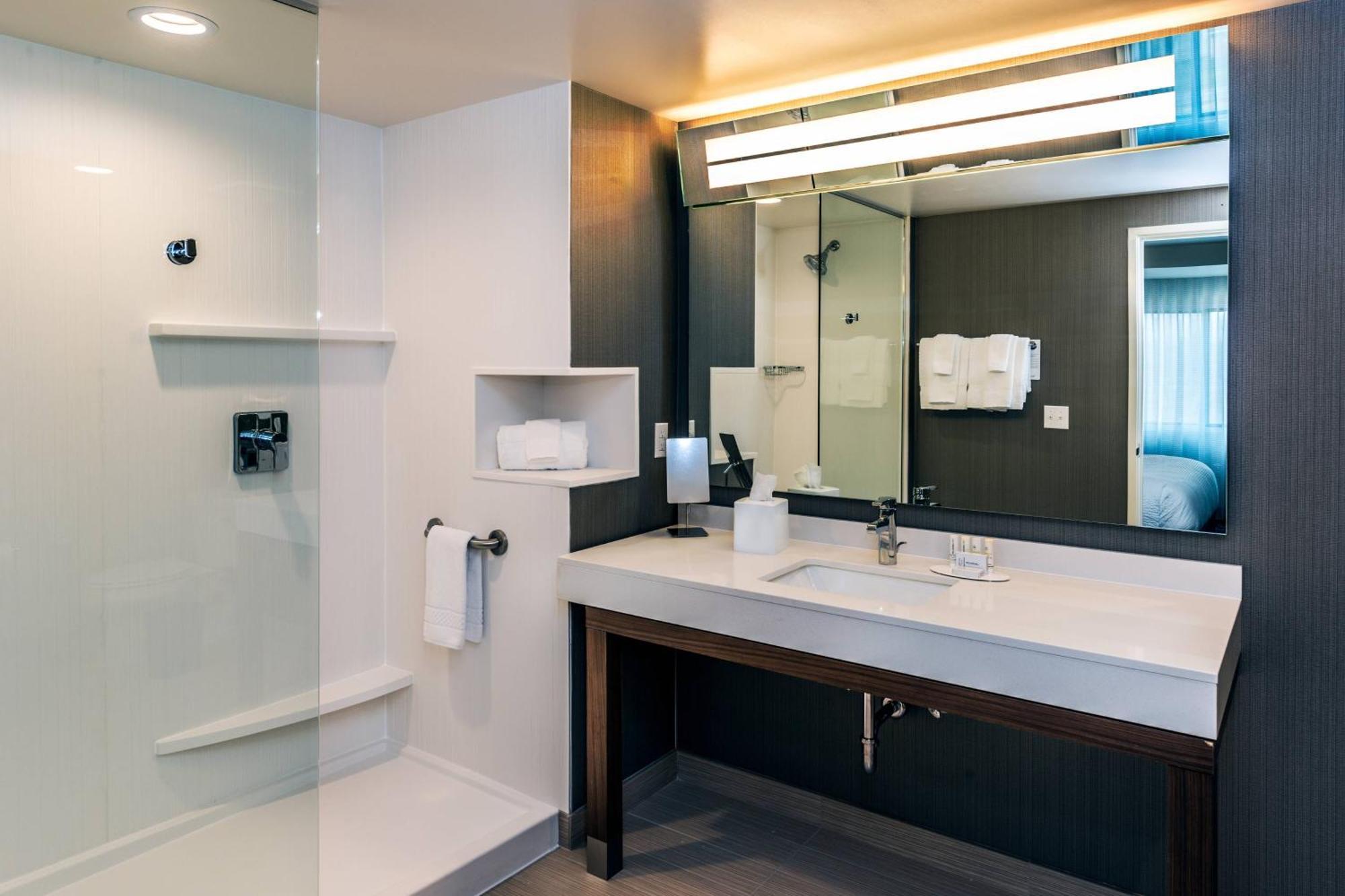 Courtyard By Marriott Somerset Esterno foto
